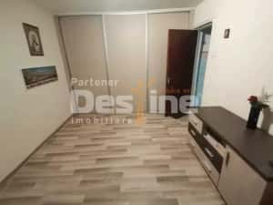 Apartament 2 camere, decomandat ,sector 6 — miniatura 2