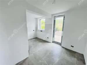 Casa individuala in Cisnadioara cu 4 camere 2 bai terasa teren 1170 mp — miniatura 5