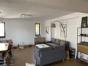 Biharia-Baneasa 3camere parter cu curte si loc parcare — miniatura 3