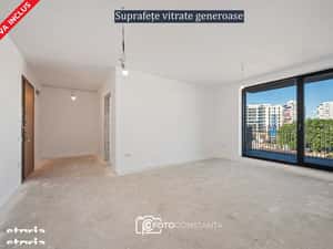 Vedere la mare: Apartament Faleză Nord · bucătărie separată · parcare — miniatura 3