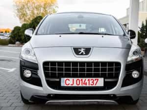 Peugeot 3008 benzina automat — miniatura 9