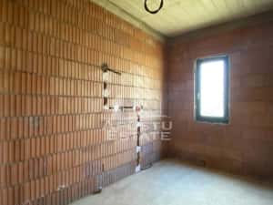 Casa pe un singur nivel de vanzare Comuna Urseni — miniatura 2