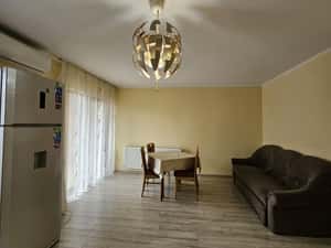 Apartament cu 3 camere de închiriat – zona Rogerius, Oradea — miniatura 4