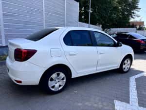 DACIA LOGAN 1.5dCi / Model Laureate / Fara AdBlue — miniatura 10