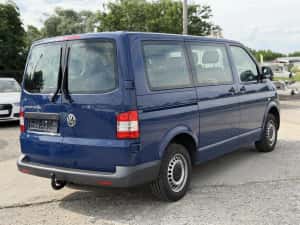 Volkswagen Transporter T5 2010 2.0TDi Euro 5 8+1 Locuri — miniatura 4