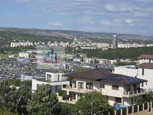 Închiriere apartament 3 camere | Zonă VIVO | Terasă 47 mp — miniatura 6