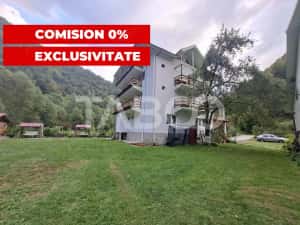 Spatiu de vanzare in Valea Macesului judel Valcea iesire la Lotru — miniatura 2