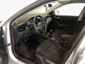Vand Skoda Scala 2022 Benzina 999 cmc — miniatura 5