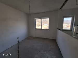Loc. Cavnic – apartament 3 camere, situat in bloc izolat — miniatura 5