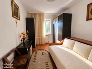 Apartament 3 camere, gaze, parcare și poziție excelentă — miniatura 3