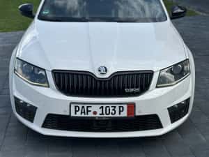 Skoda Octavia 3 RS/VRS 2.0 TDI 184CP DSG ,ACC ,Panoramic, Senzori 360 — miniatura 3