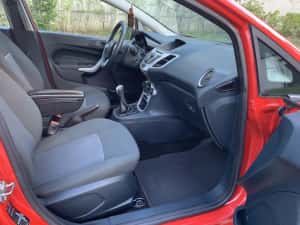 Ford Fiesta 1.4 TDCI 2011 EURO 5 — miniatura 6