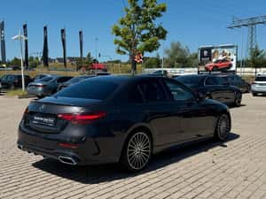Mercedes-Benz C 300 Berlină — miniatura 4