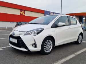 Toyota Yaris hibrid — miniatura 3