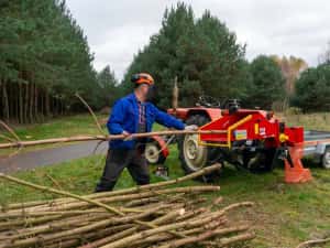 Tocător crengi R-60 pentru tractoras 15 Cai — miniatura 10