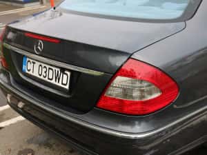 vand mercedes e class 1,8 kompressor benzina cu gpl — miniatura 4