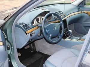 vand mercedes e class 1,8 kompressor benzina cu gpl — miniatura 7