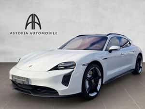 Porsche Taycan 598 cp Electric, 57.770 km, 2022