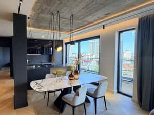 Inchiriere Penthouse de Lux cu 4 camere ,Centru, terasa 200mp — miniatura 6