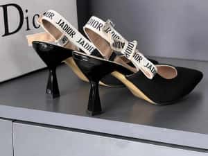 Pantofi Dior noi !!! Marimi 36/41 !!! — miniatura 4