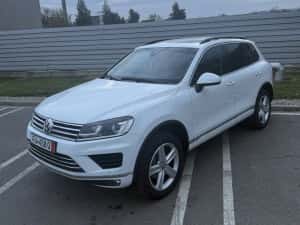 Volkswagen Touareg R-Line / euro 6 / 2015 — miniatura 2