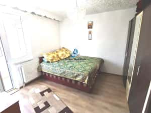 Apartament 2 camere, etaj 3, zona ultracentrala, Piatra Neamt — miniatura 2