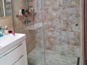 Închideri terase și balcoane cu sticlă securizată | Pergole retractabile și estimare rapidă online – Glassmart — miniatura 9