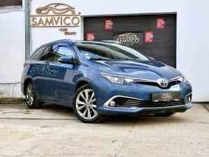 Toyota auris executive hybrid | garantie | rate — miniatura 1