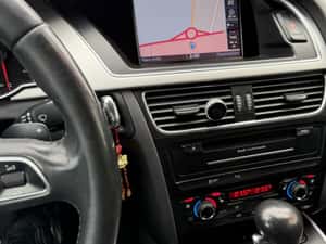 Audi A5 S-line Automată 179 HP Benzină — miniatura 3