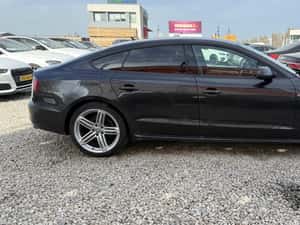 Audi A5 S-line Automată 179 HP Benzină — miniatura 5