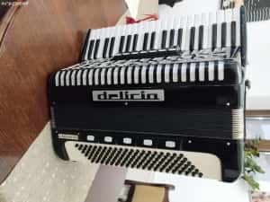 Acordeon Delicia Choral 23 120 Bași, 7 Registre + 5 Registre la bași ,In 4 Scaune — miniatura 2