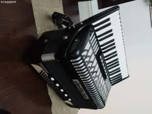 Acordeon Delicia Choral 23 120 Bași, 7 Registre + 5 Registre la bași ,In 4 Scaune — miniatura 4