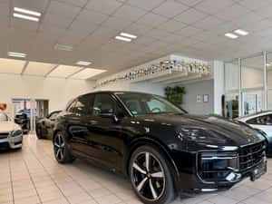 Porsche Cayenne SUV Second Hand, 13.151 km — miniatura 1