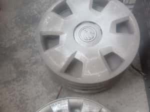 Capace roti originale SKODA pe 15 — miniatura 3