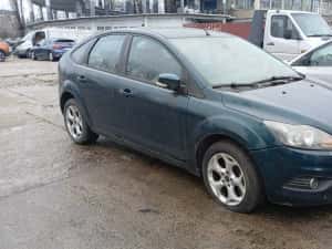 Dezmembrez Ford Focus 2 - 1.6 Benzina Din 2008 — miniatura 8