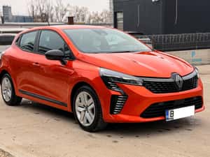 Renault Clio 2023, 64.200 km, 11.990 EUR — miniatura 4