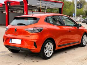 Renault Clio 2023, 64.200 km, 11.990 EUR — miniatura 6
