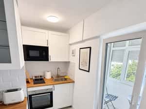 Far Residence - Apartament 3 camere complet renovat — miniatura 3
