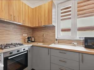 Apartament 3 camere in vila in zona Victoriei-Basarab — miniatura 5