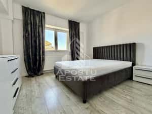 Apartament 2 camere ,zona Micalaca ,70mp — miniatura 1