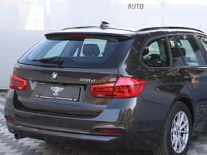 BMW 318d - Diesel - Automatic - 150hp - 225108km 02/2016 — miniatura 6