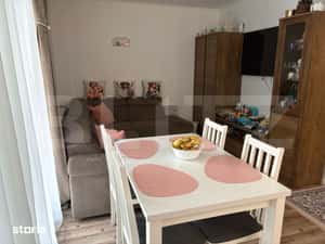 Apartament semidecomandat cu 3 camere, 60 mp utili, garaj, zona Porii — miniatura 5