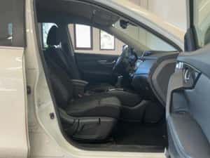 NISSAN X-TRAIL 1.6 dCi XTRONIC ACENTA AUT. — miniatura 6