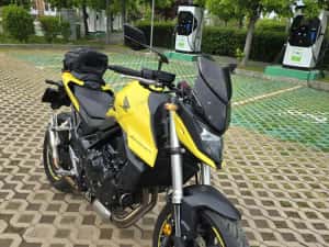 Honda hornet 750 2023