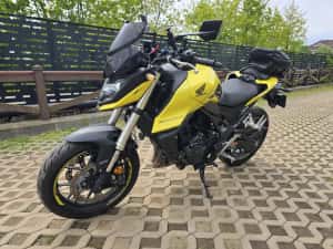 Honda hornet 750 2023 — miniatura 2