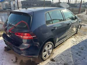 VW Golf 7 1,4 GTE 2016 plug in hybrid 204 cp AVARIAT eventual variante — miniatura 2