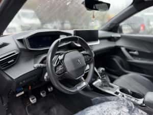 Peugeot 2008 GT 2022 1.2B 79.000km Avariat/Usor Avariat/Avariate — miniatura 6