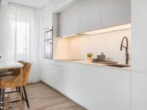 Apartament Prima Oneștilor — miniatura 2