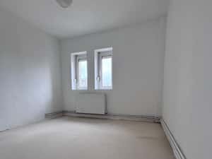 Apartament 2 camere, 53mp, Aurel Vlaicu, centrală proprie - proprietar — miniatura 6