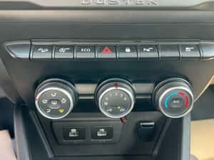 Dacia Duster Comfort Blue 1.5dCi 115CP 4WD — miniatura 7